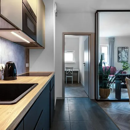 Apartment Charming Close To The Center